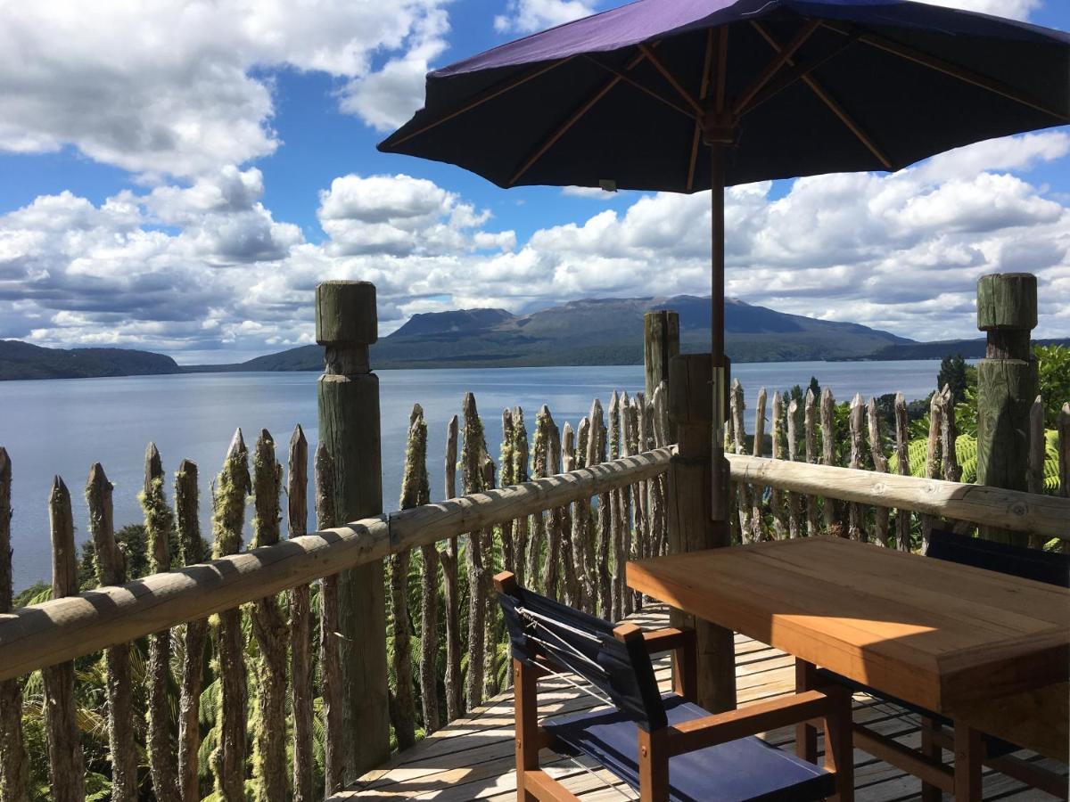 Te Whare -Lake Tarawera Tree-Top Nest Luaran gambar